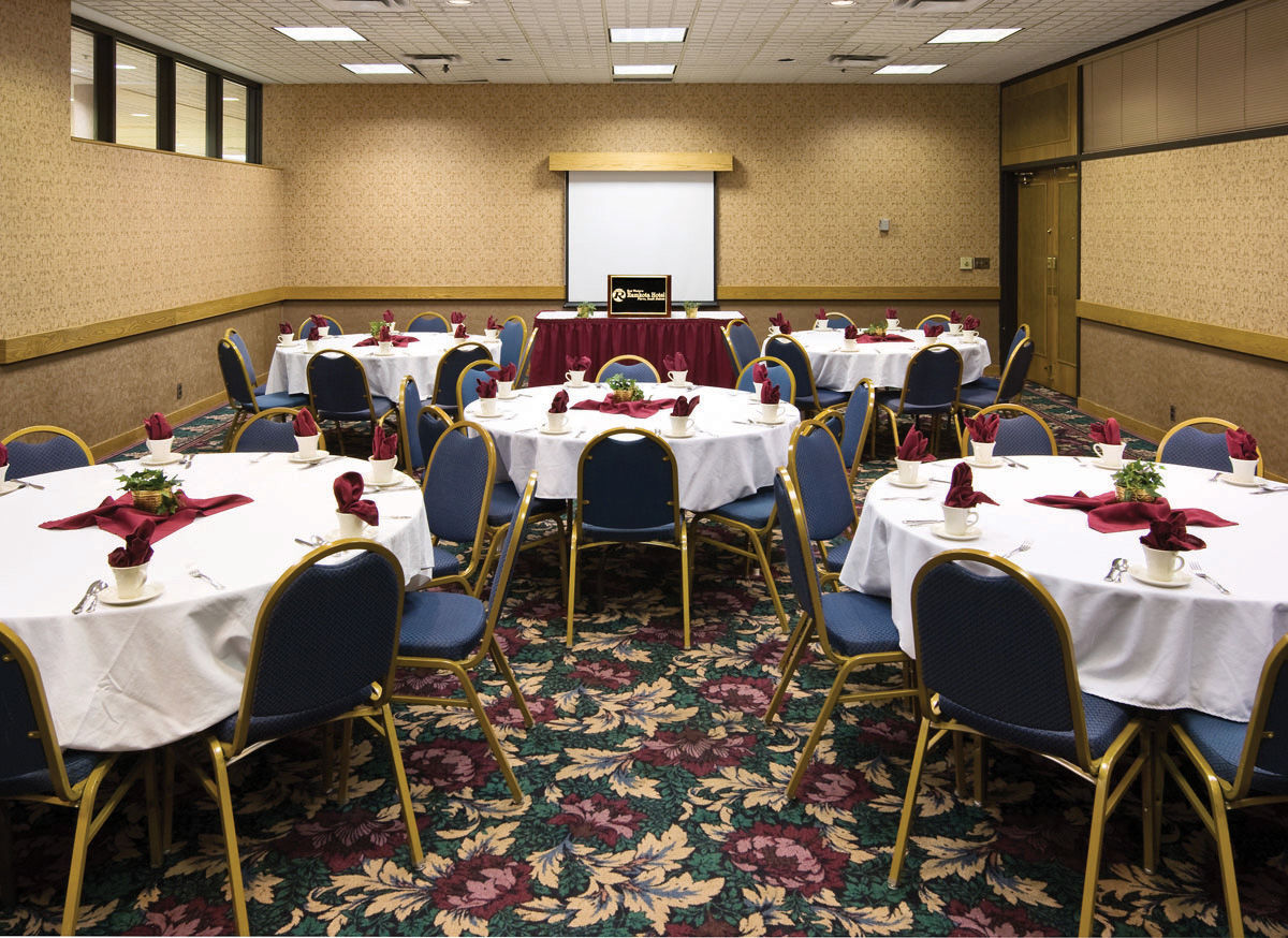 Ramkota Hotel Pierre Business photo